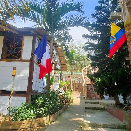 Munay Backpacker Hostel Montañita 外观 照片