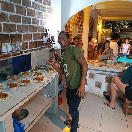 Munay Backpacker Hostel Montañita 外观 照片